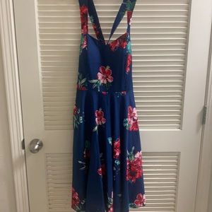 Sara usa floral dress size M